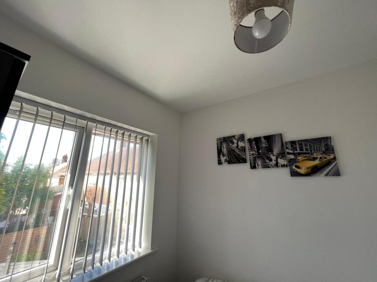 Cosy Home Near Nec, Bhx Bullring & Solihull 버밍엄 외부 사진