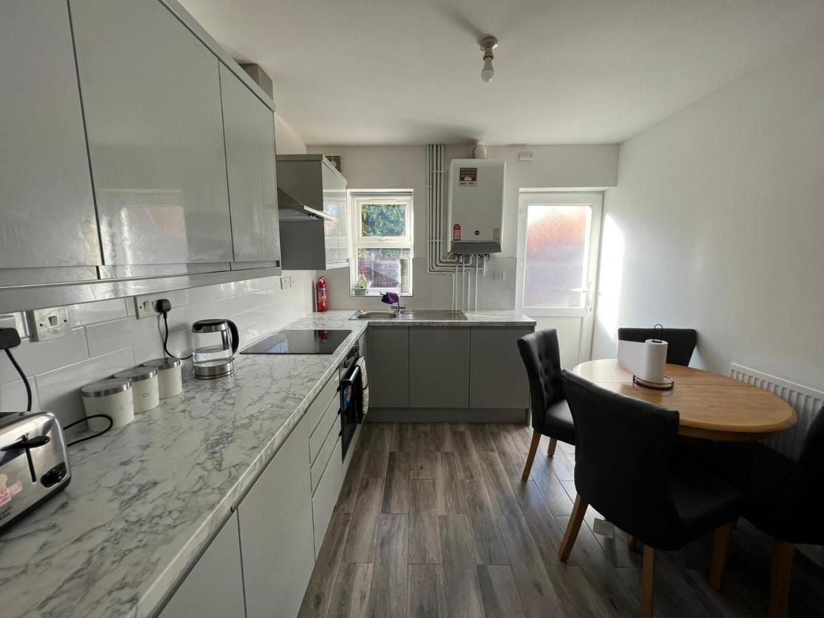 Cosy Home Near Nec, Bhx Bullring & Solihull 버밍엄 외부 사진